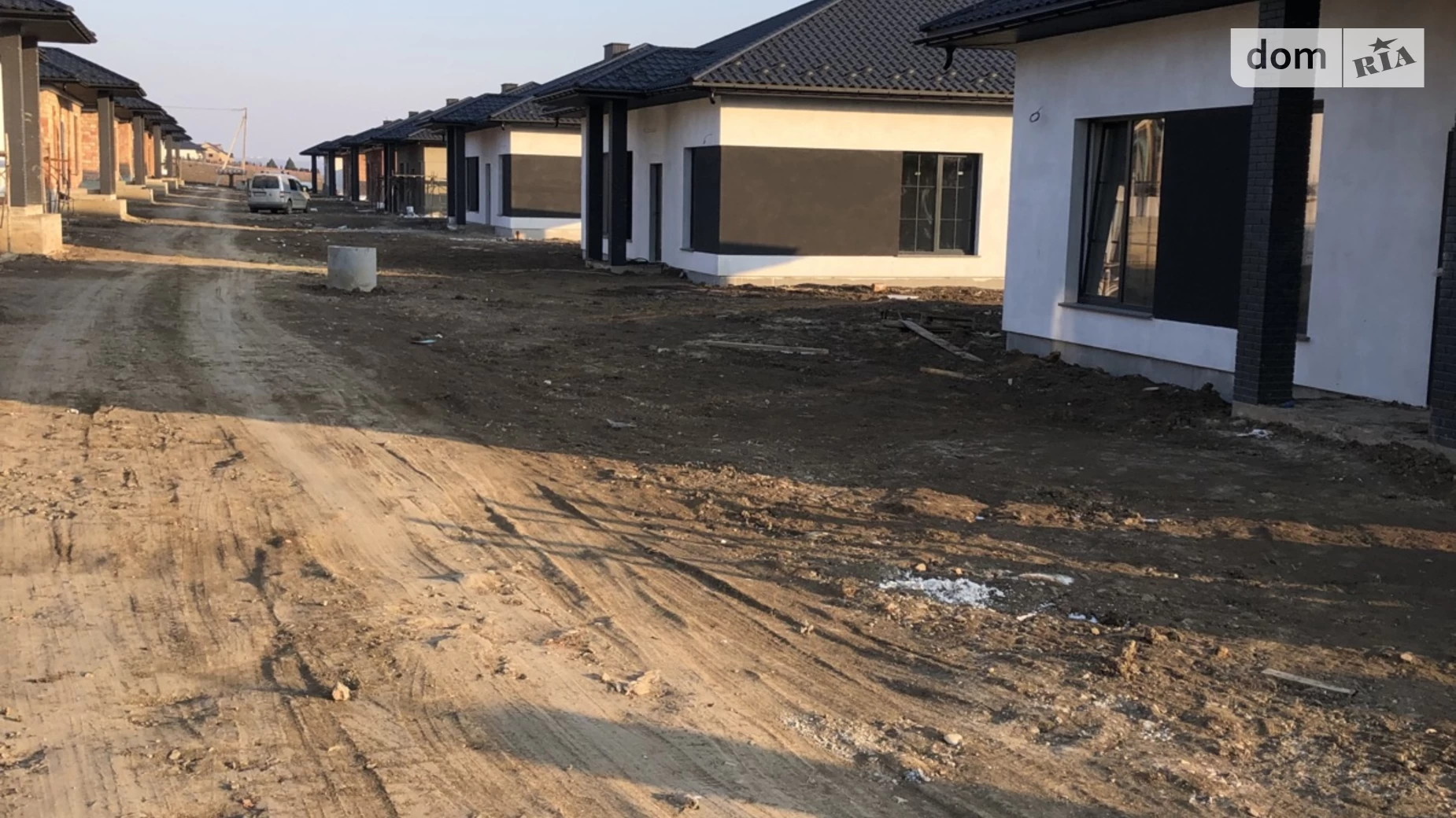 Продается одноэтажный дом 145 кв. м с подвалом, цена: 140000 $ - фото 2