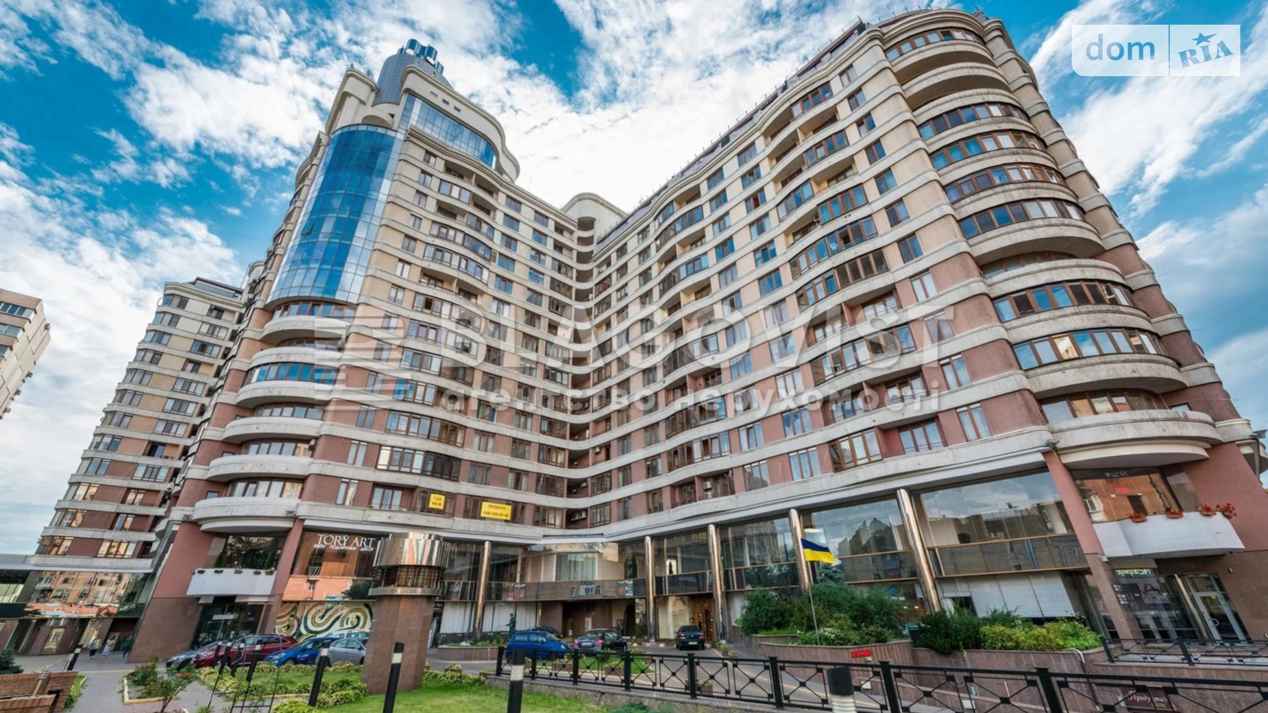 Продається 3-кімнатна квартира 131.2 кв. м у Києві, вул. Жилянська, 59 - фото 2