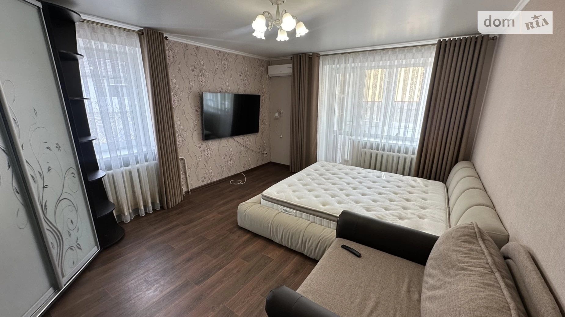 Продается 1-комнатная квартира 35 кв. м в Николаеве, ул. Евгения Логинова(Крылова), 19 - фото 2