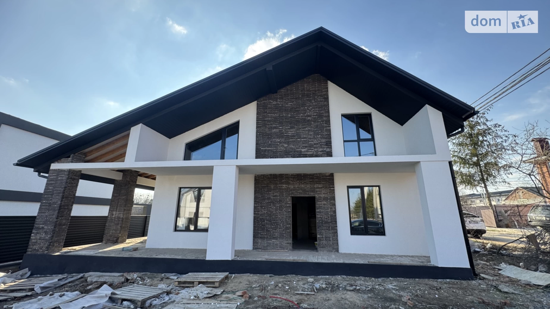 Продается дом на 2 этажа 155 кв. м с садом, цена: 150000 $ - фото 2