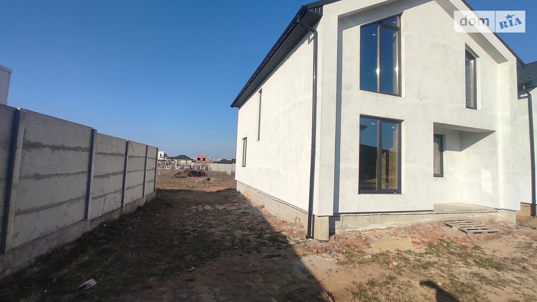 Продается дом на 2 этажа 125 кв. м с верандой, цена: 102000 $ - фото 3