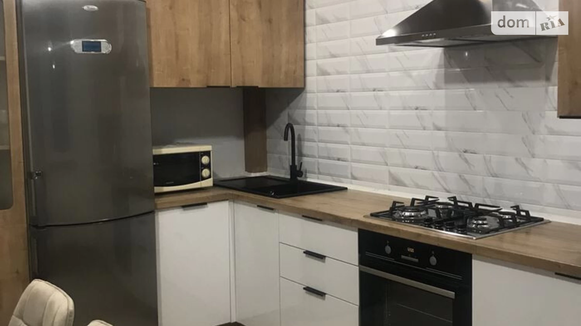 Продается 1-комнатная квартира 42.8 кв. м в Львове, ул. Эммануила Миська(Врубеля), 42 - фото 2