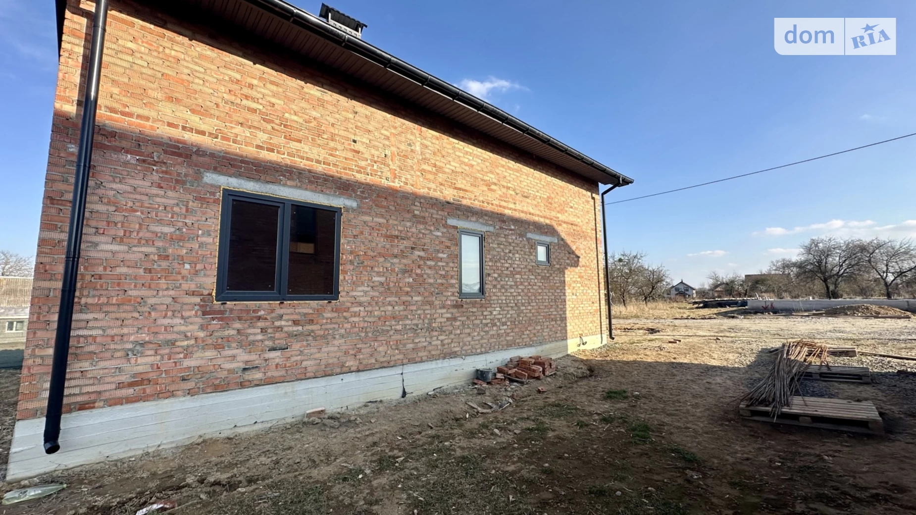 Продается дом на 2 этажа 110 кв. м с подвалом, цена: 70000 $ - фото 4