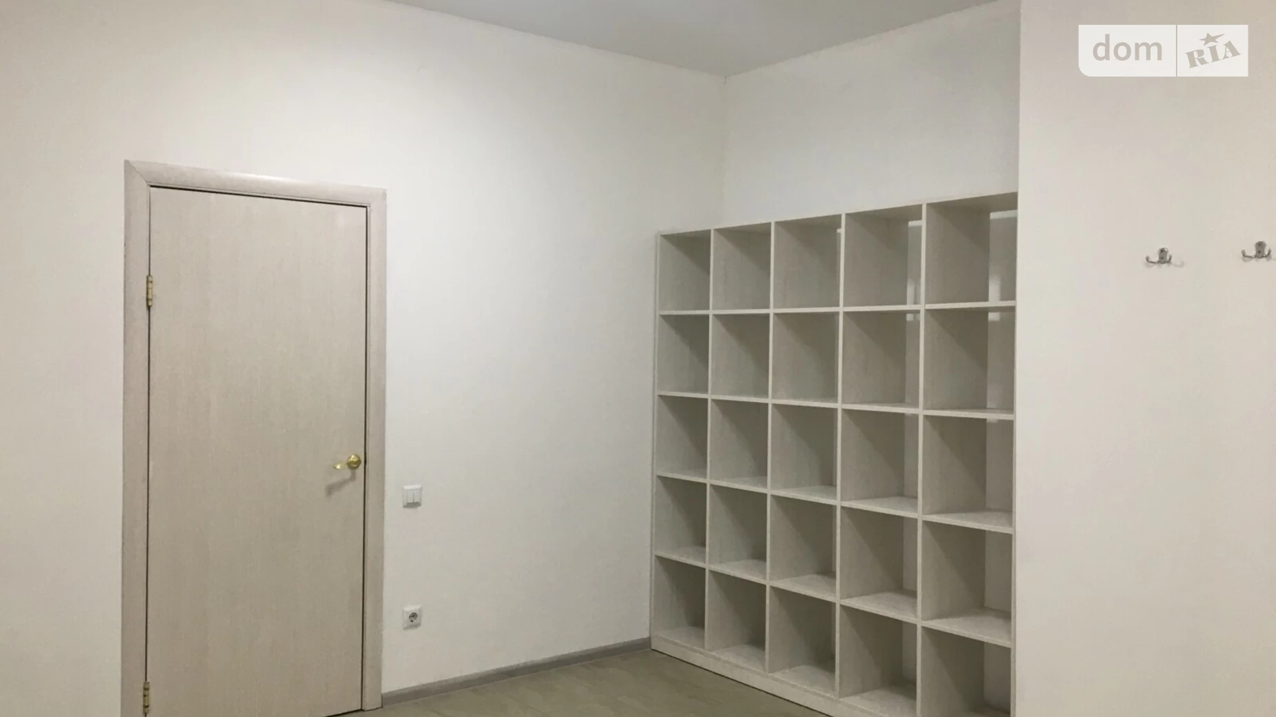 Сдается в аренду офис 69.9 кв. м в бизнес-центре, цена: 22000 грн - фото 4