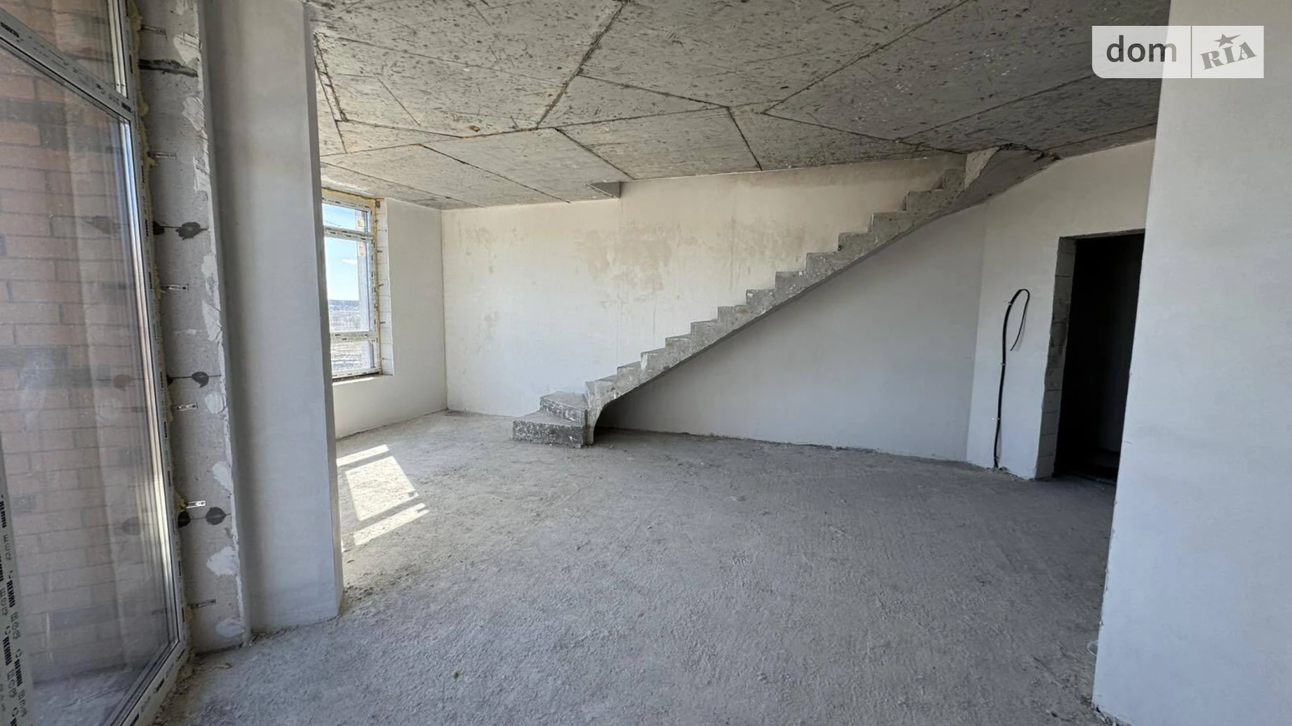 Продается 3-комнатная квартира 76.42 кв. м в Ирпене, ул. Кобылянской Ольги, 1В/26 - фото 4