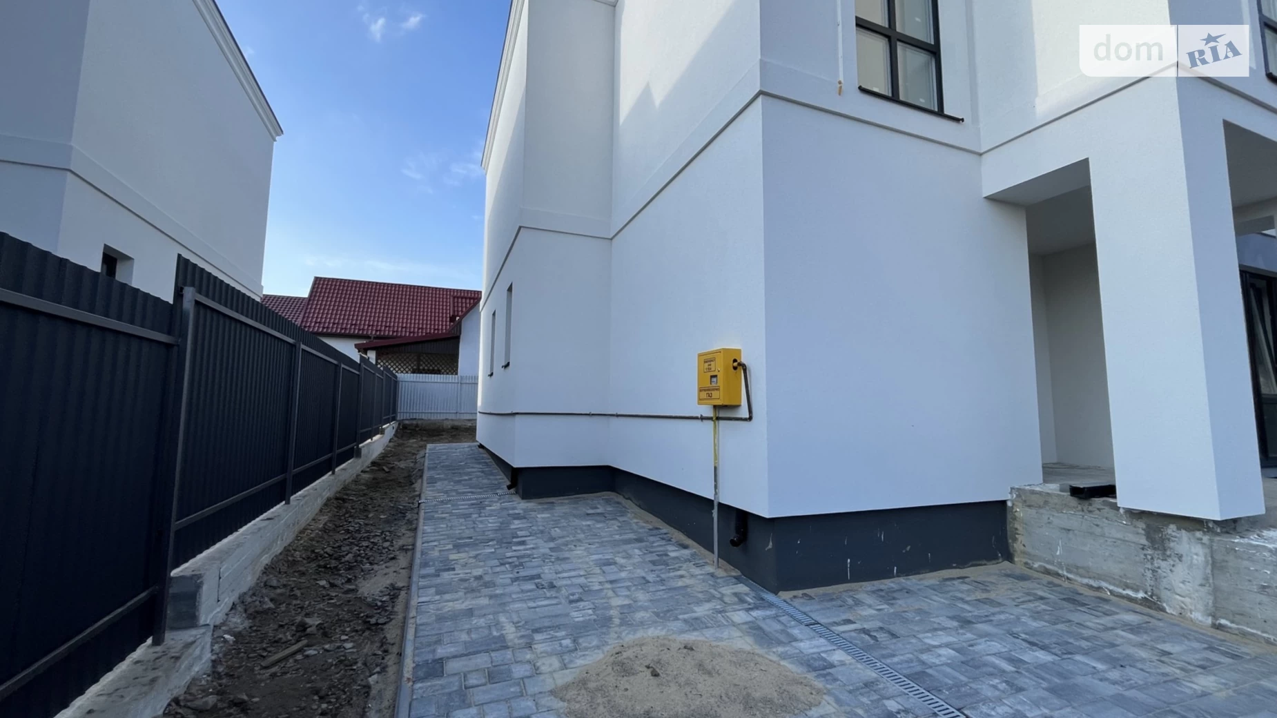 Продается дом на 2 этажа 173 кв. м с подвалом, цена: 160000 $ - фото 3
