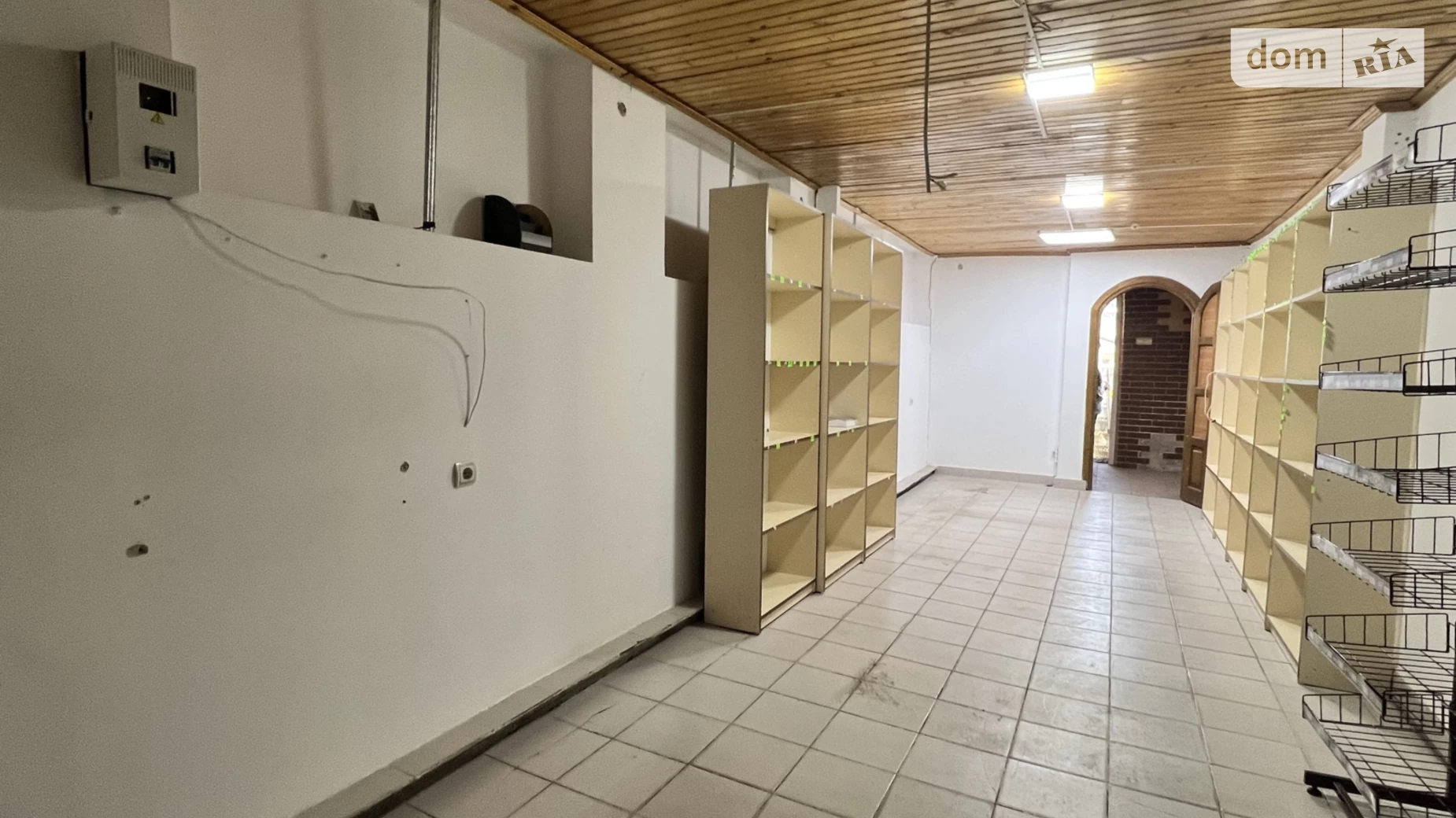 Сдается в аренду помещения свободного назначения 37 кв. м в 1-этажном здании, цена: 15000 грн - фото 4