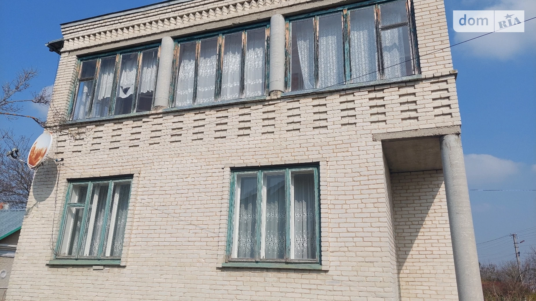 Продается дом на 3 этажа 200 кв. м с мансардой, цена: 55000 $ - фото 2