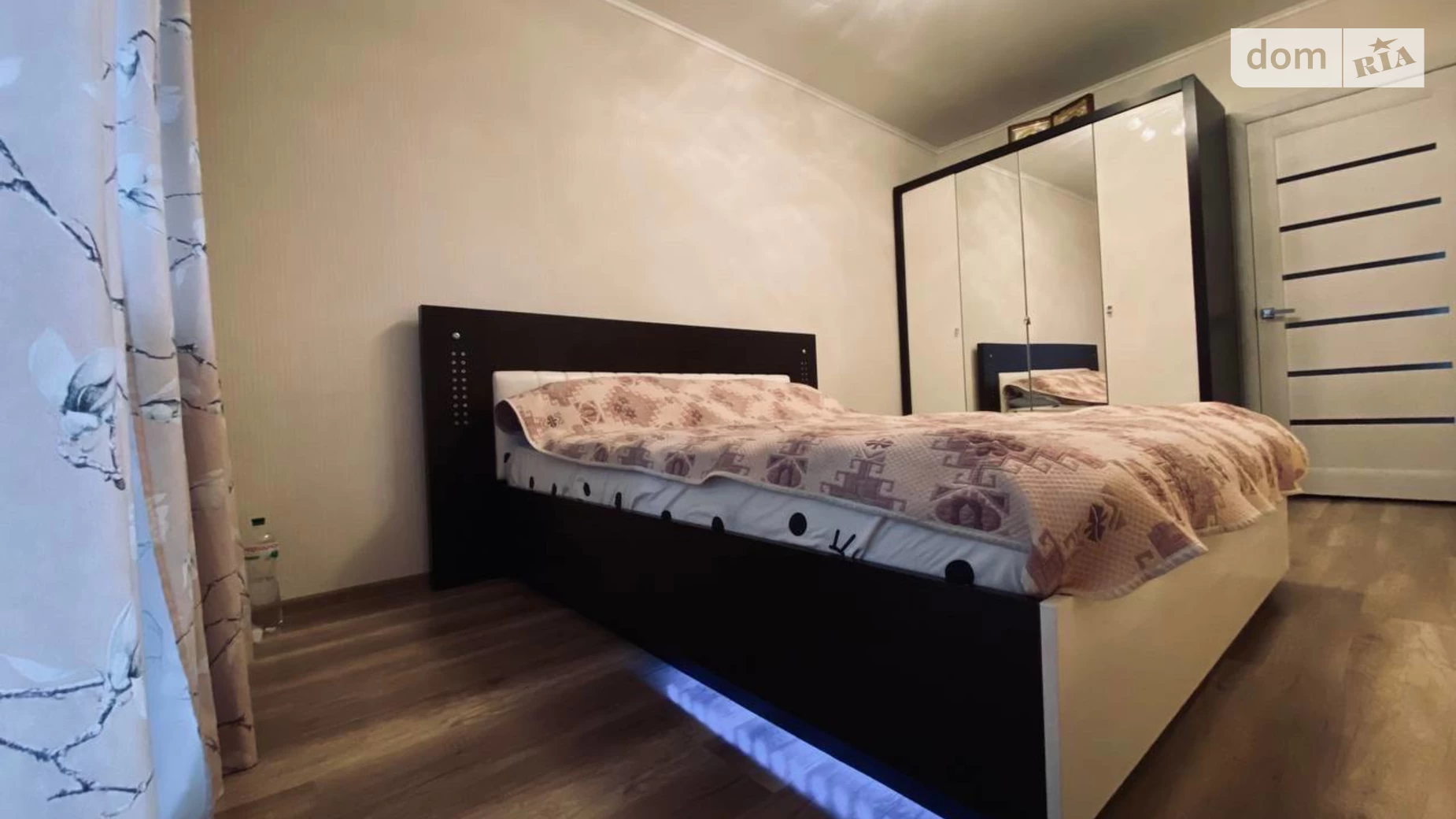 Продается 4-комнатная квартира 81.3 кв. м в Киеве, ул. Петропавловская, 15 - фото 5