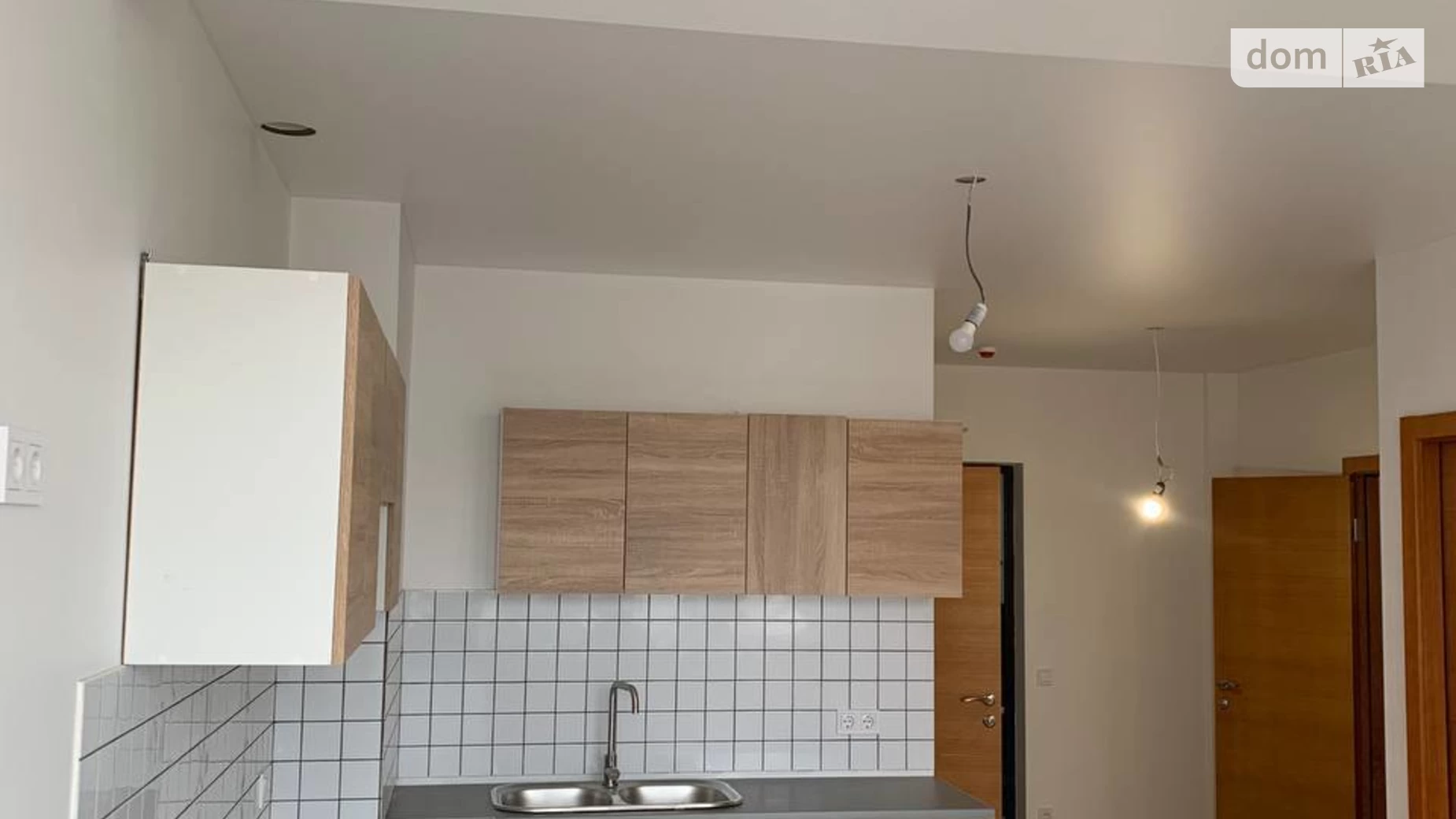 Продається 1-кімнатна квартира 44 кв. м у Крижанівка, цена: 42000 $ - фото 2