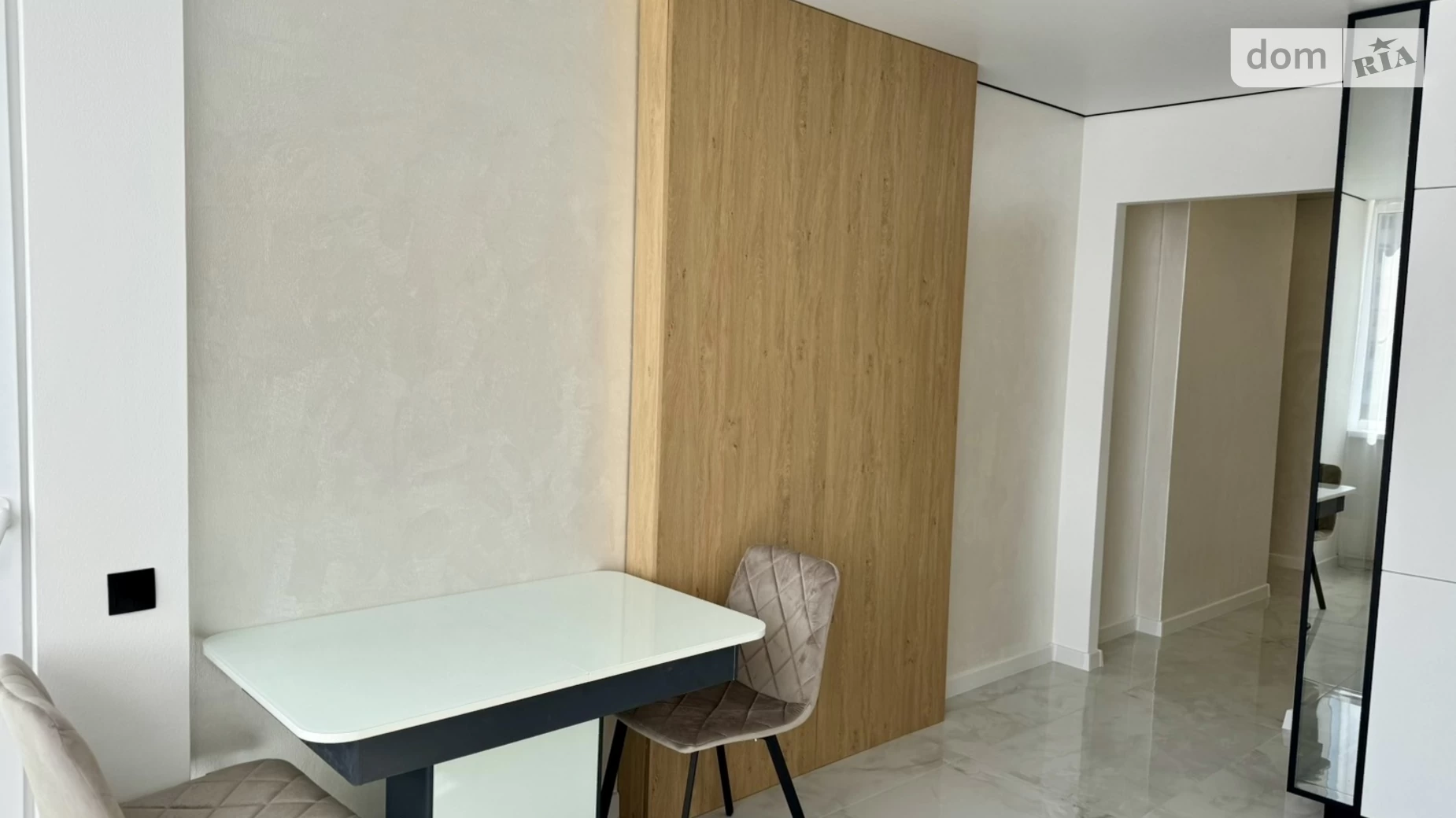 2-кімнатна квартира 77 кв. м у Тернополі, вул. Київська, 9Б - фото 4
