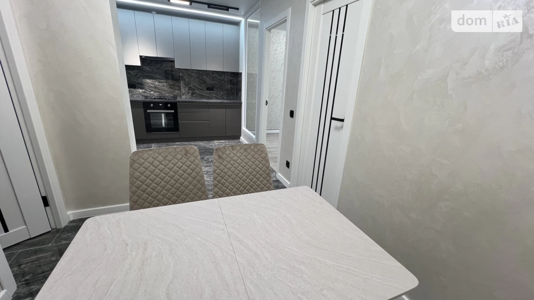 2-комнатная квартира 58 кв. м в Тернополе, ул. Смакулы - фото 2