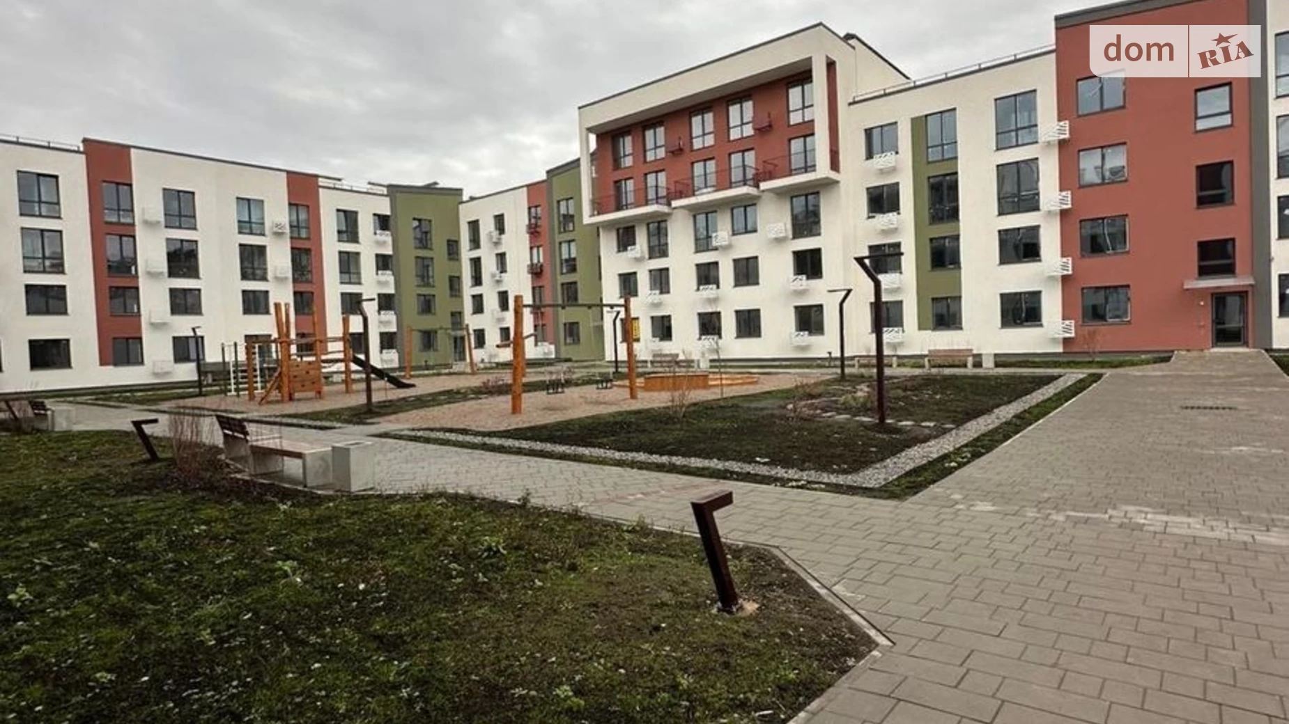 Продается 1-комнатная квартира 38.2 кв. м в Квасилове, ул. Перспективная, 25 - фото 2