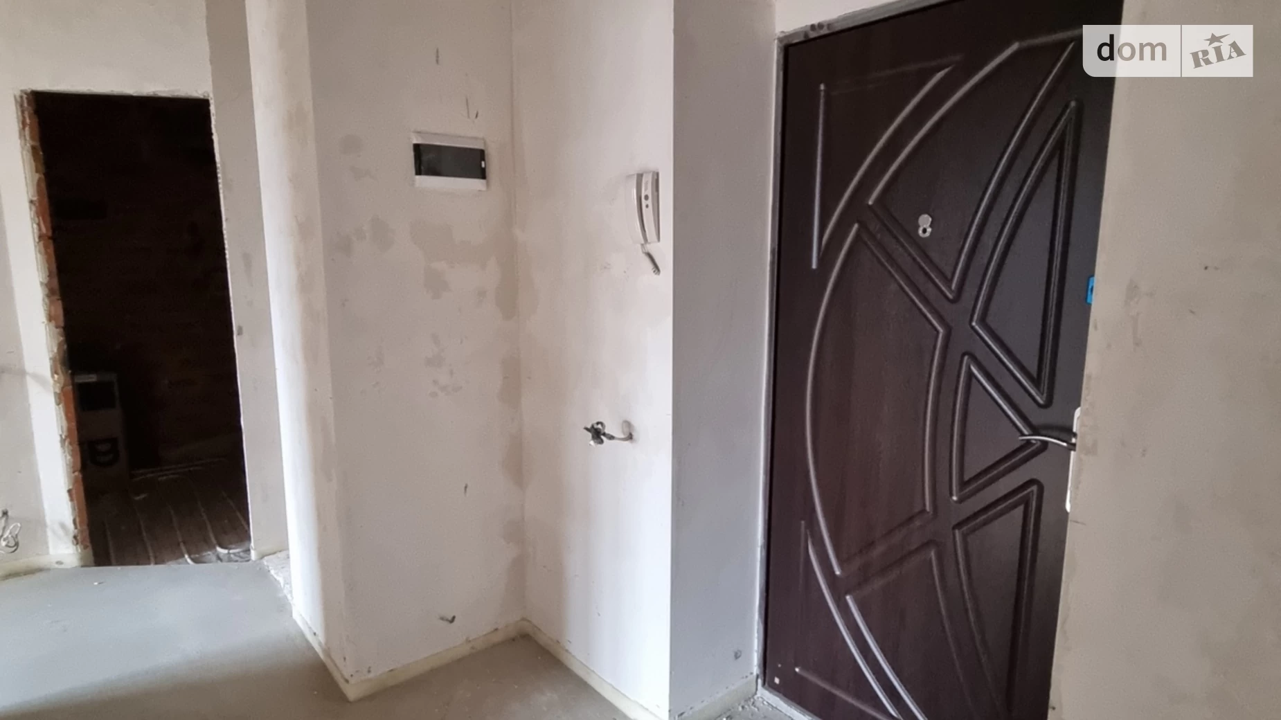 Продается 2-комнатная квартира 67.3 кв. м в Хмельницком, ул. Кармелюка - фото 2