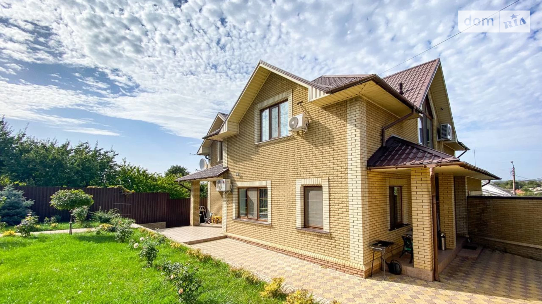 Продается дом на 2 этажа 227.4 кв. м с мебелью, цена: 189999 $ - фото 2
