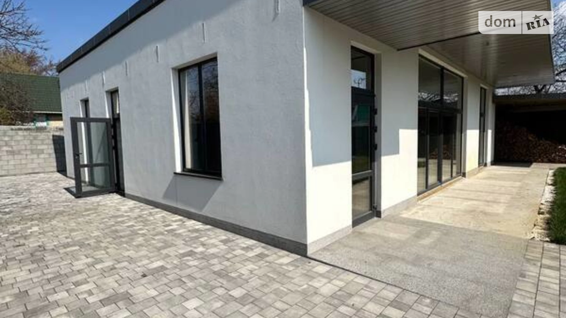 Продается одноэтажный дом 140 кв. м с бассейном, цена: 150000 $ - фото 4