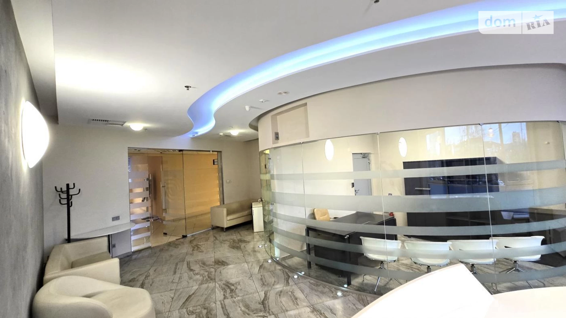 Здається в оренду офіс 65 кв. м в бізнес-центрі, цена: 1300 $ - фото 3