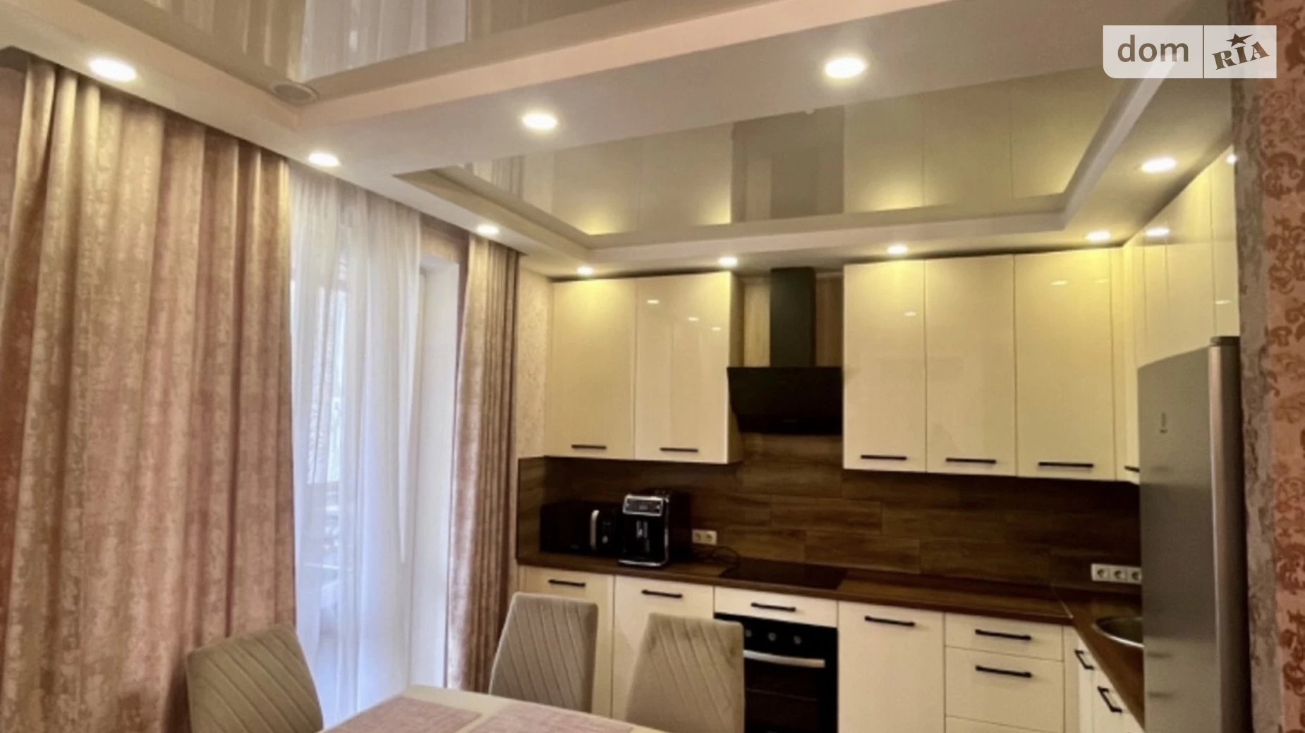 Продается 1-комнатная квартира 58 кв. м в Харькове, ул. Мира, 9В - фото 2