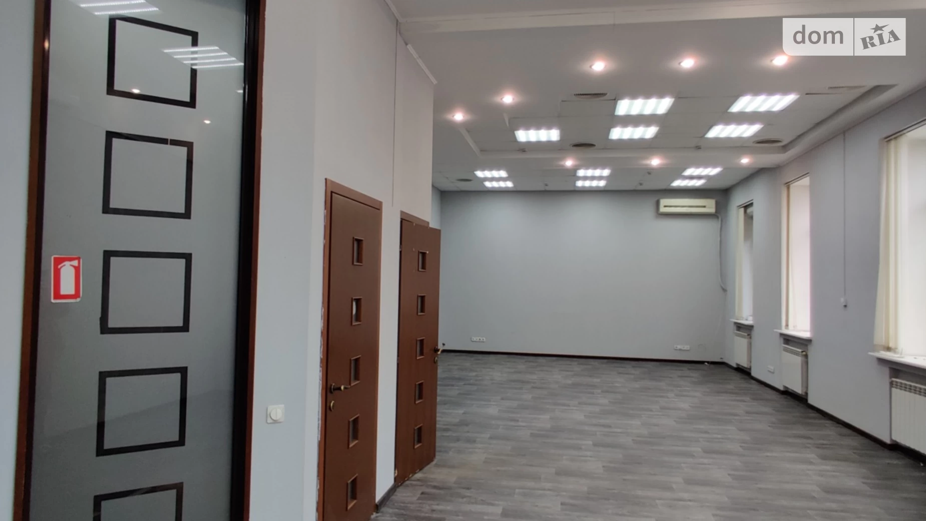 Здається в оренду офіс 245 кв. м в бізнес-центрі, цена: 75000 грн - фото 4