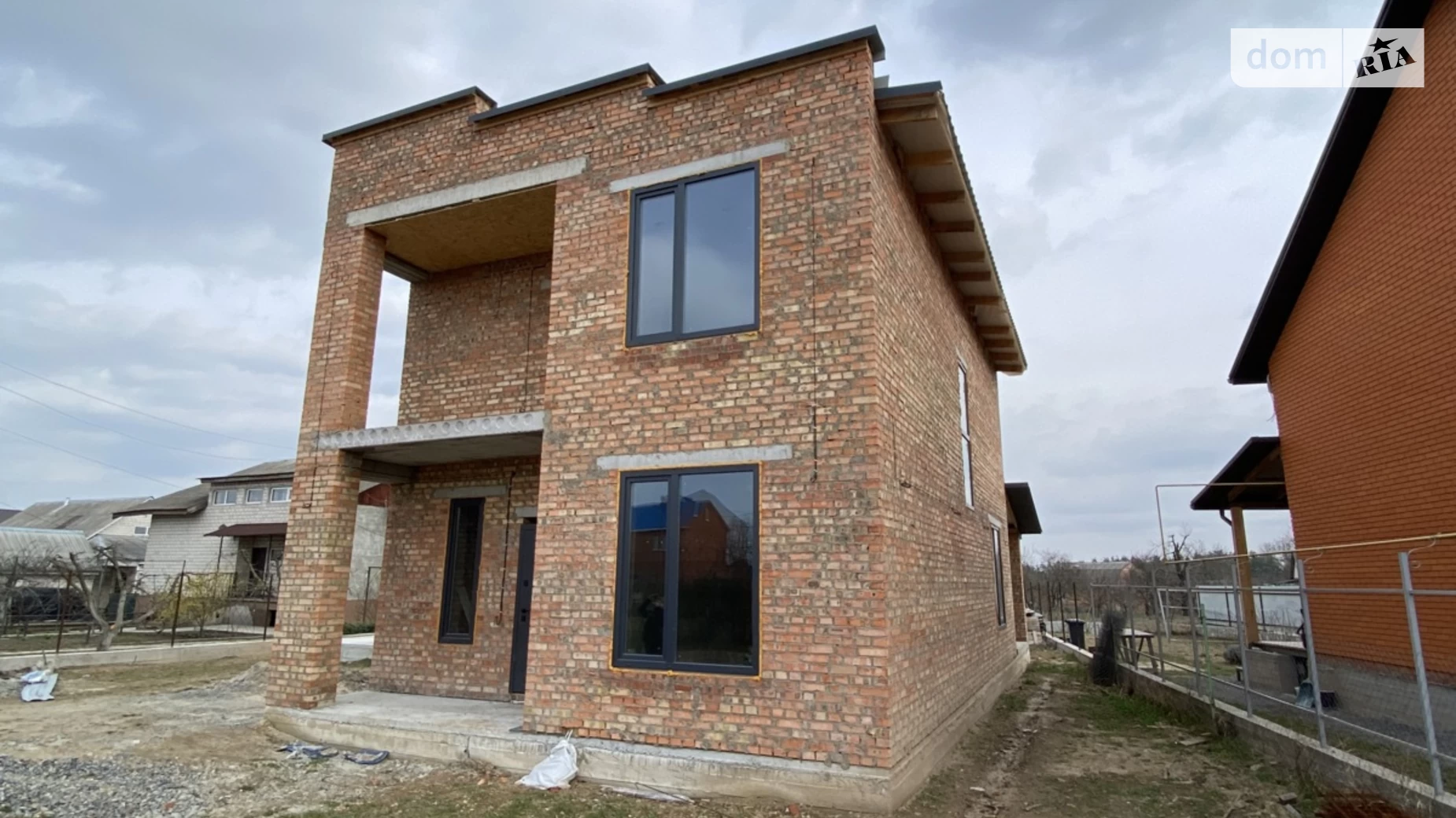 Продается дом на 2 этажа 140 кв. м с беседкой, цена: 105000 $ - фото 2