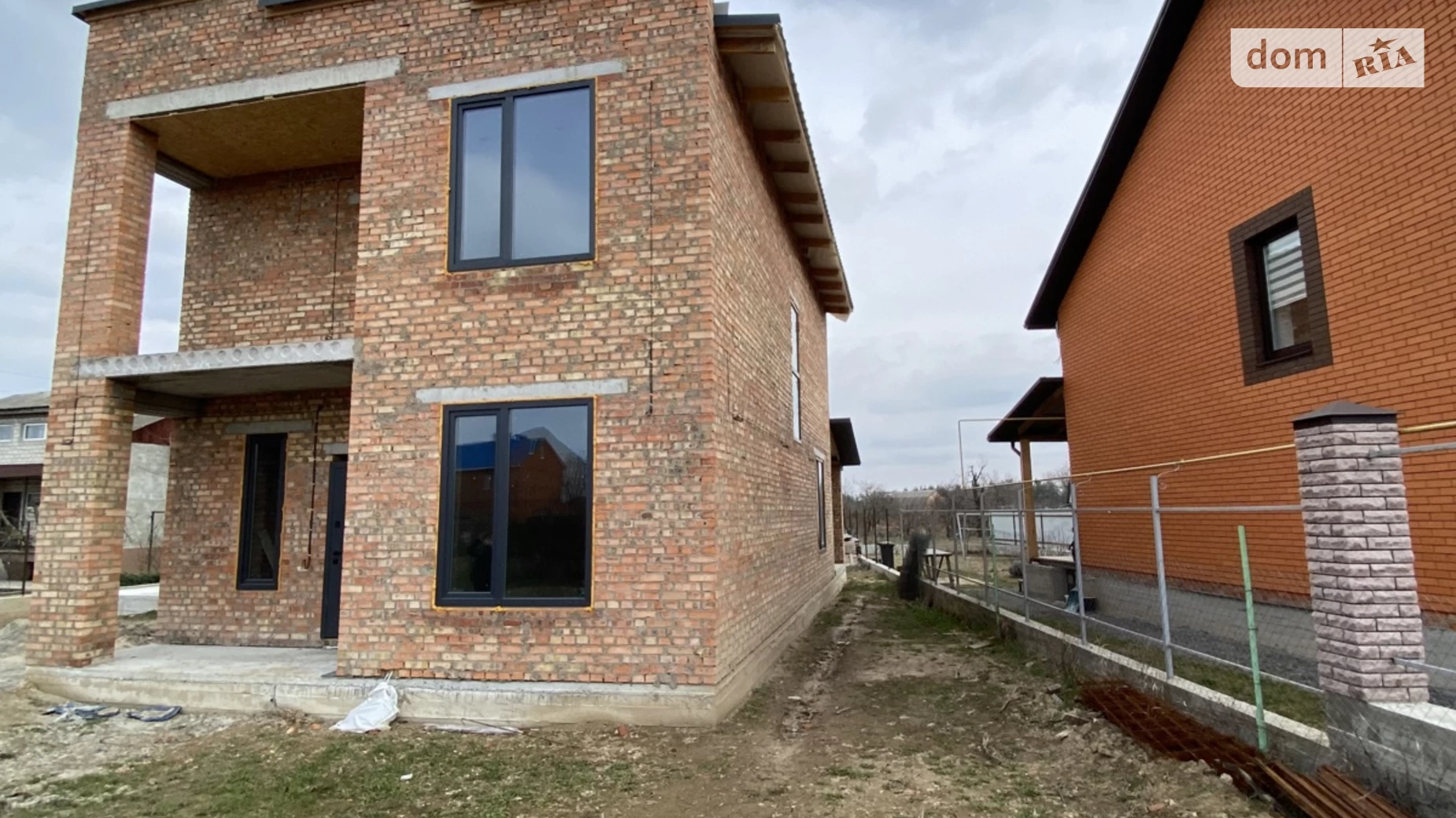 Продается дом на 2 этажа 140 кв. м с беседкой, цена: 105000 $ - фото 3