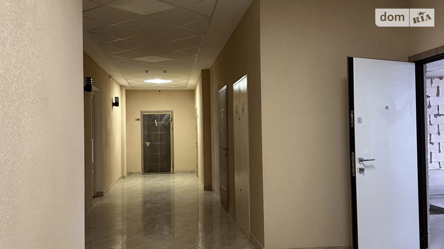 Продається 3-кімнатна квартира 130 кв. м у Одесі, Фонтанська дор., 118А/3 - фото 3