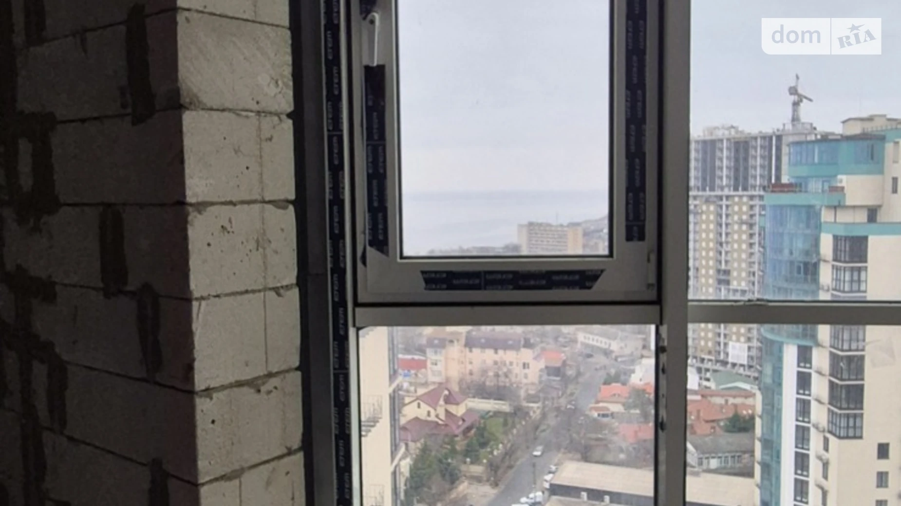 Продається 3-кімнатна квартира 133 кв. м у Одесі, Фонтанська дор., 118А/3 - фото 4