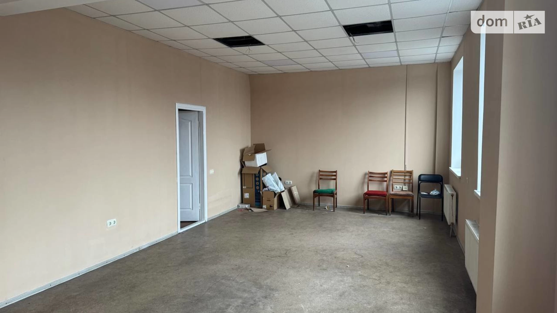 Сдается в аренду офис 38 кв. м в бизнес-центре, цена: 6000 грн - фото 4