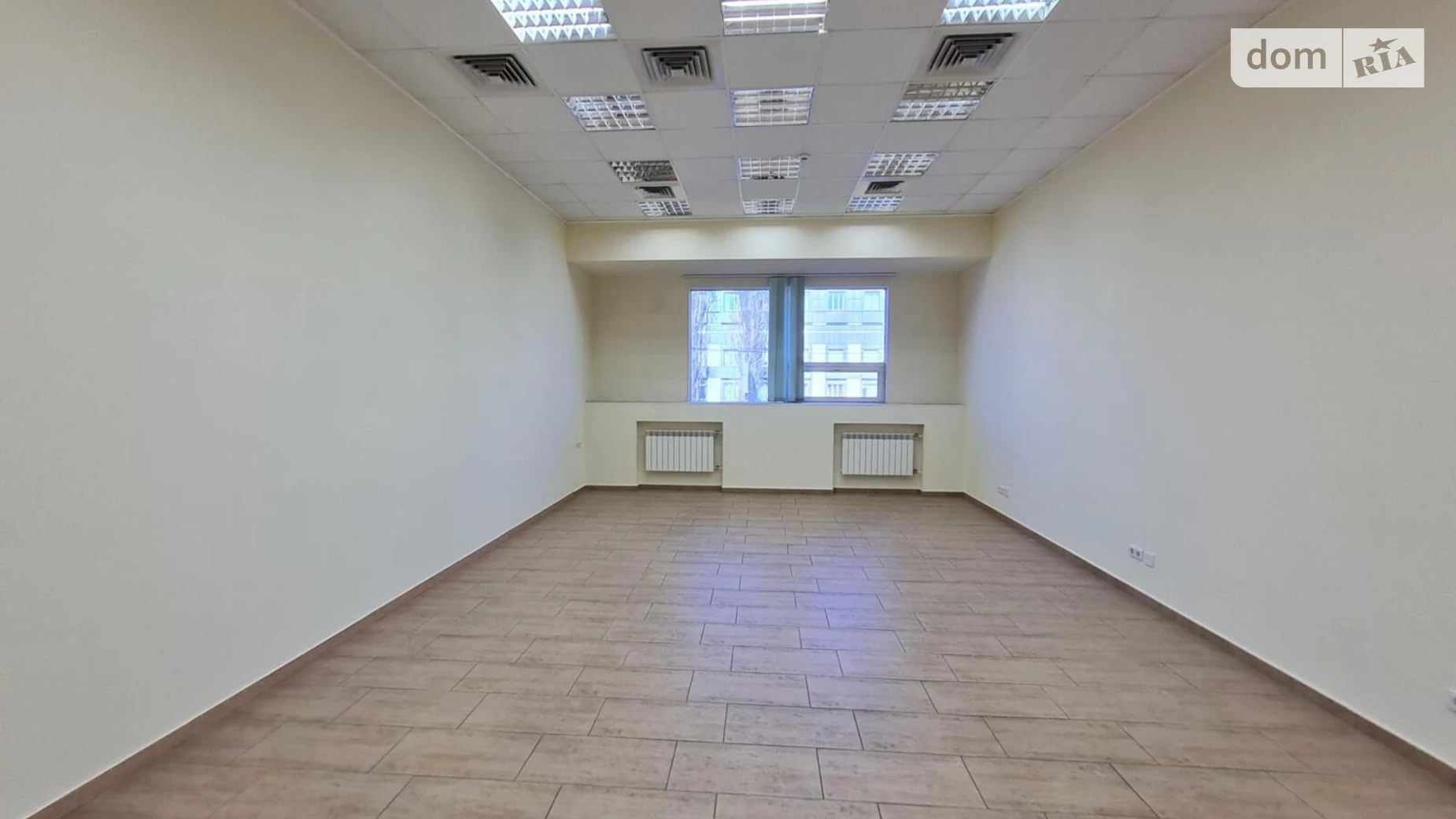 Сдается в аренду офис 761.7 кв. м в бизнес-центре, цена: 213276 грн - фото 5