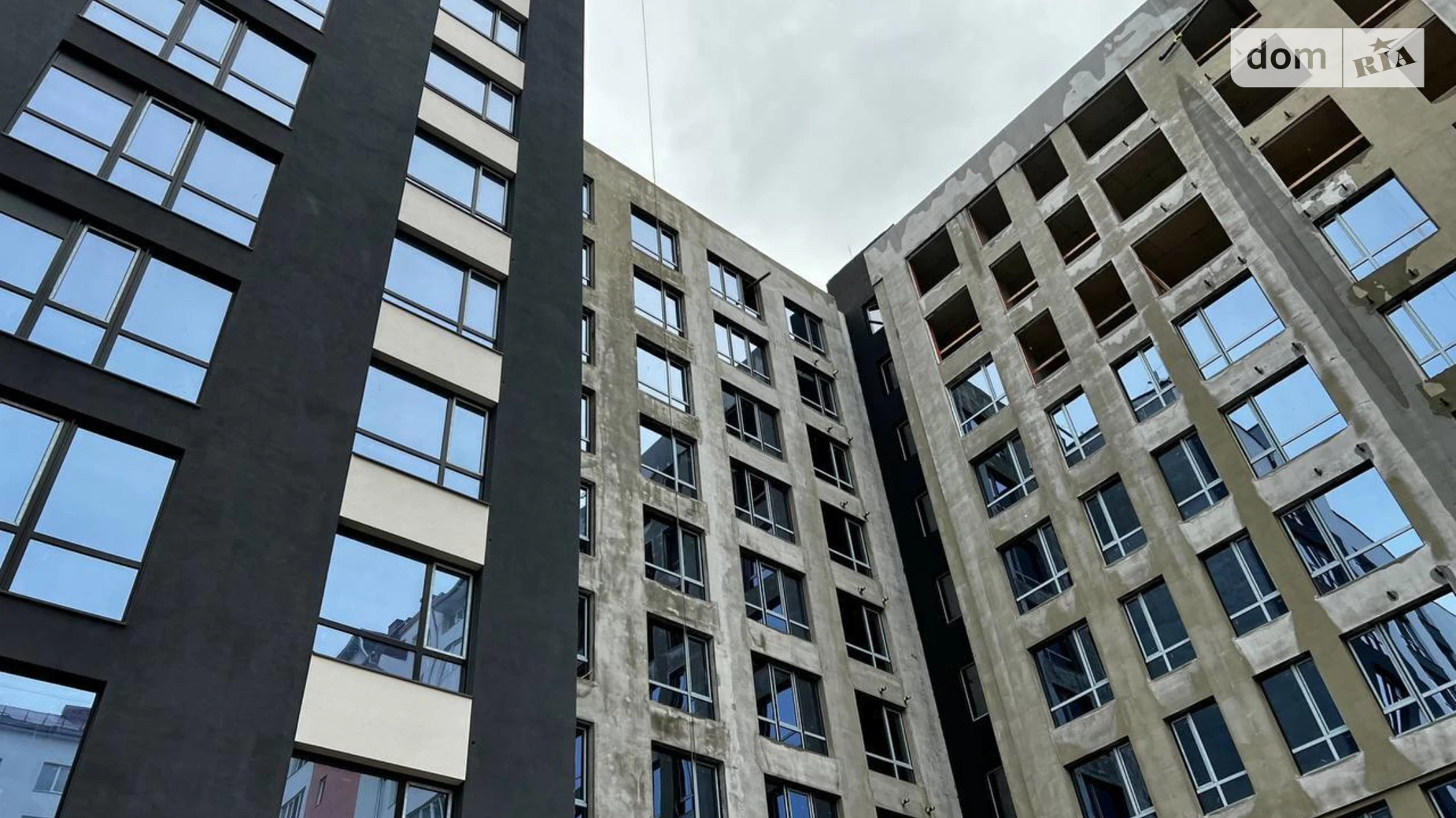 Продается 1-комнатная квартира 67 кв. м в Ивано-Франковске, ул. Химиков - фото 2