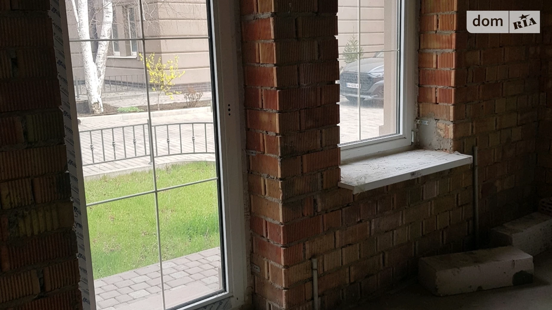 Продається 3-кімнатна квартира 97 кв. м у Одесі, вул. Дачна, 4 - фото 3