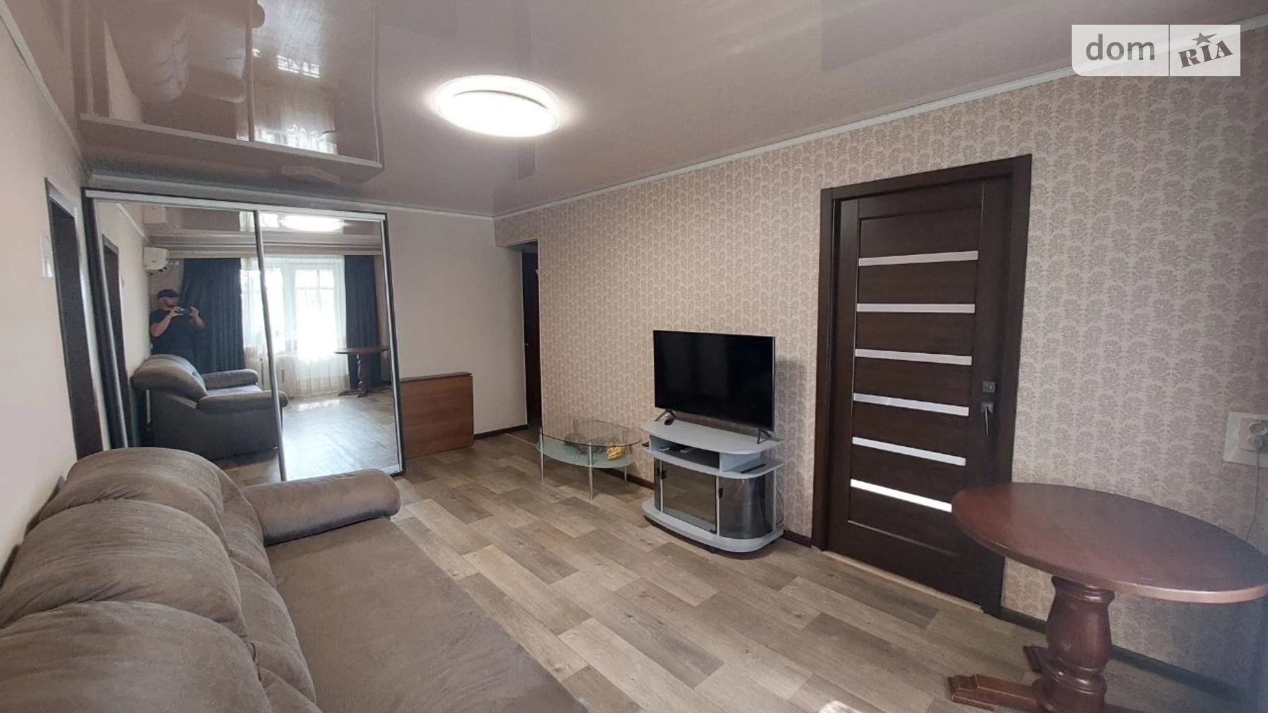 Продається 3-кімнатна квартира 55.3 кв. м у Кривому Розі, просп. Металургів, 15 - фото 3