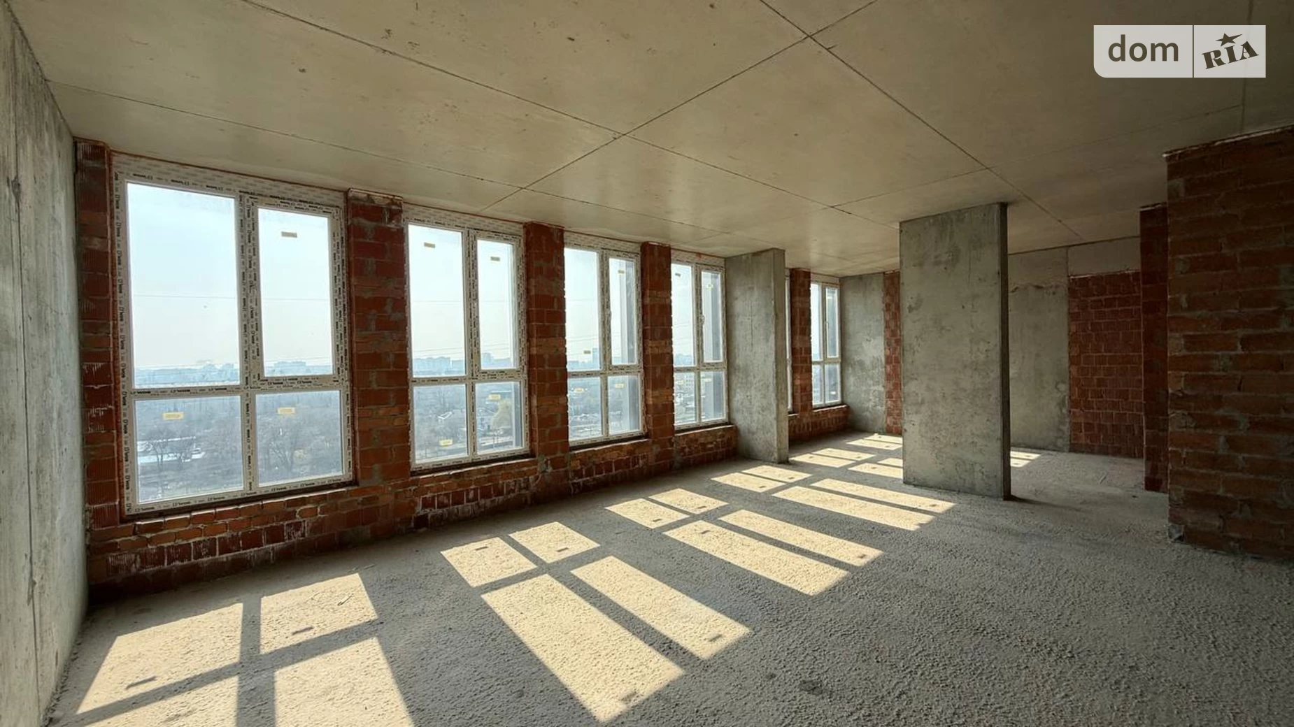 Продается офис 91 кв. м в бизнес-центре, цена: 118300 $ - фото 2