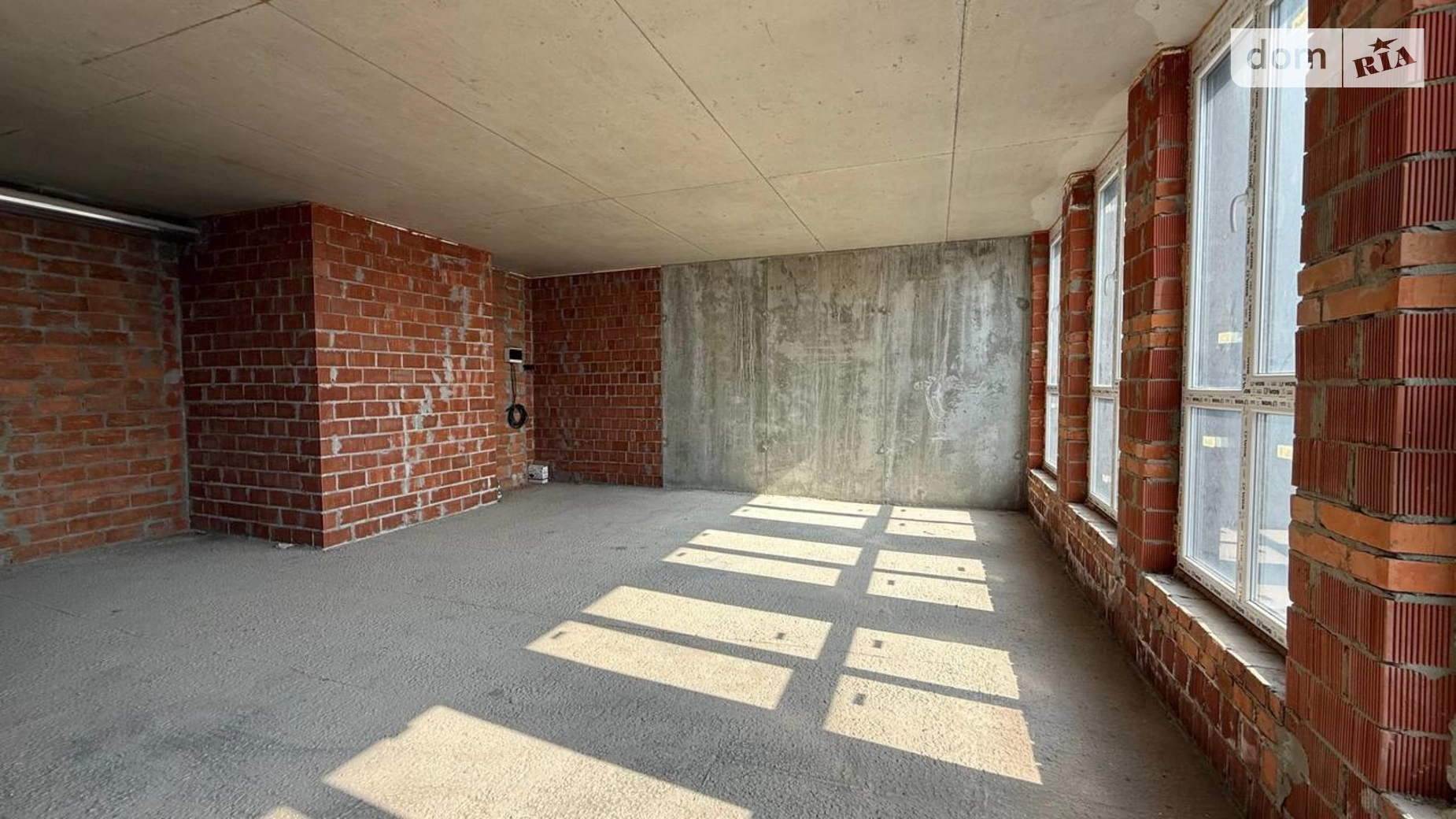 Продается офис 91 кв. м в бизнес-центре, цена: 118300 $ - фото 3
