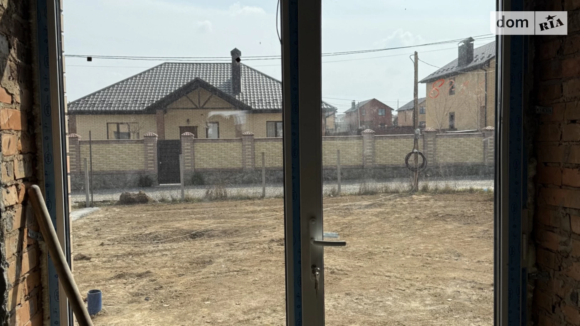 Продается дом на 2 этажа 125 кв. м с бассейном, цена: 100000 $ - фото 5