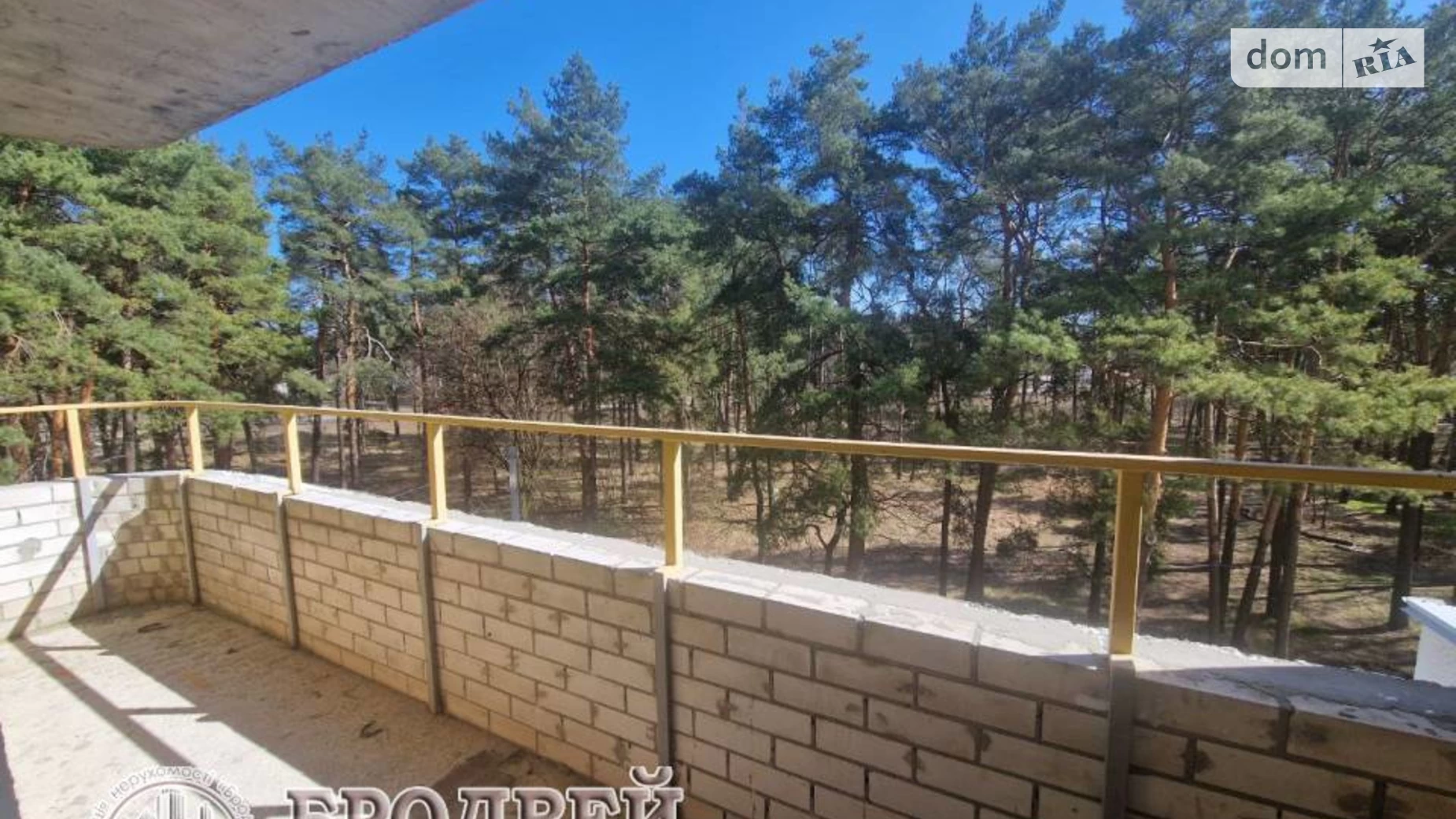 Продається 2-кімнатна квартира 70.1 кв. м у Чернігові, вул. Любецька, 104 - фото 3