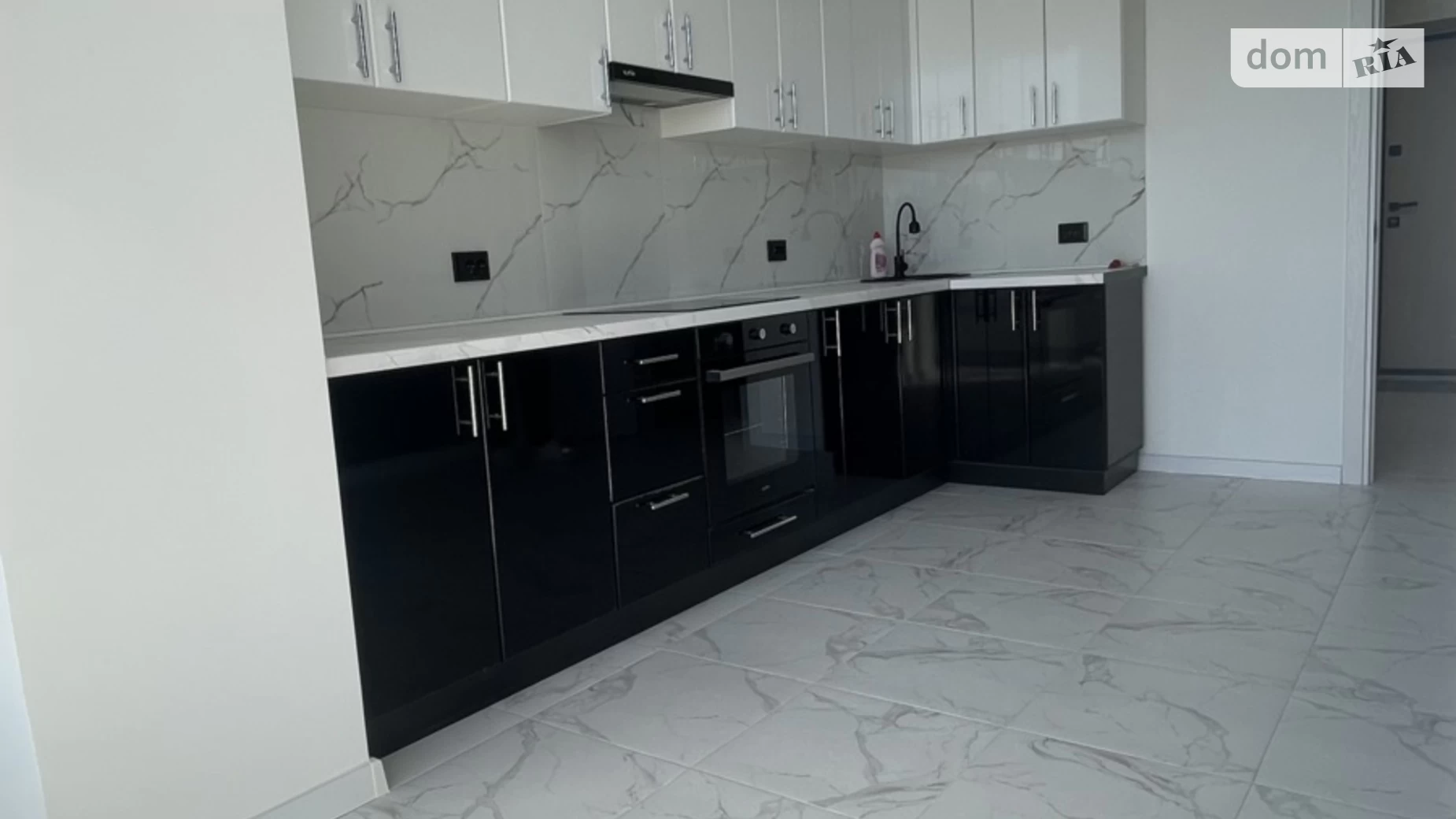 Продается 1-комнатная квартира 42 кв. м в Ивано-Франковске, цена: 65000 $ - фото 4