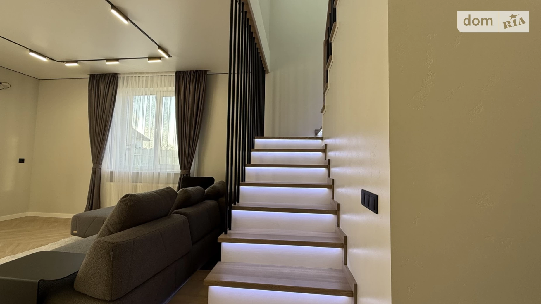 Продается дом на 2 этажа 125 кв. м с беседкой, цена: 170000 $ - фото 2