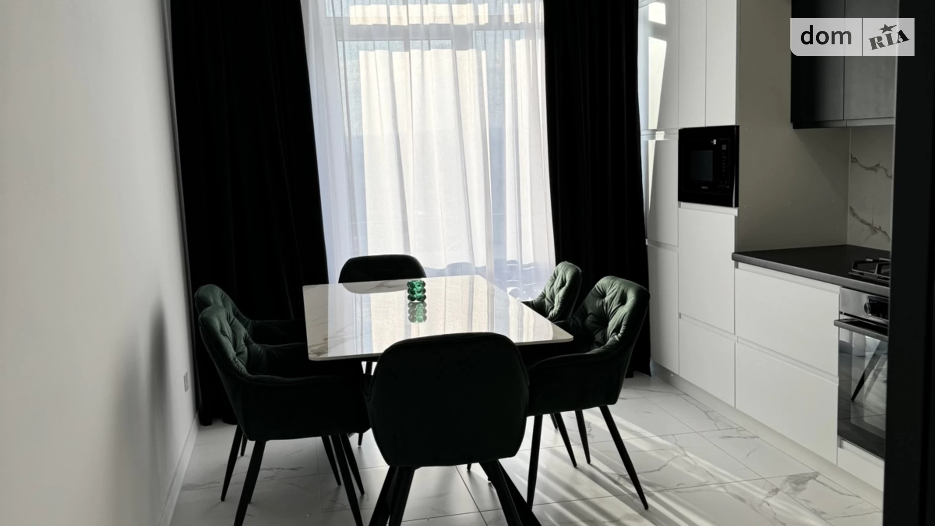 Продается 3-комнатная квартира 92 кв. м в Ивано-Франковске, цена: 139000 $ - фото 3