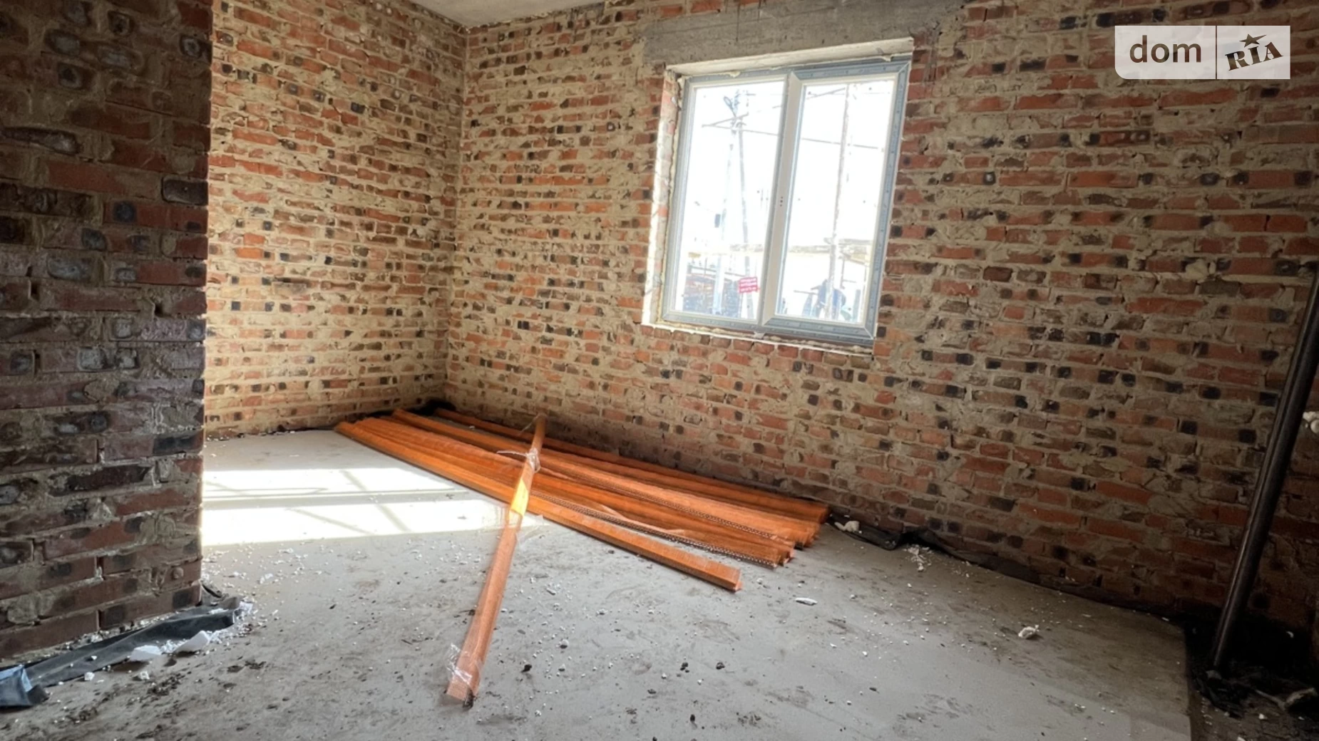 вул. Кулика і Гудачека(Макарова) Авторинок Рівне, цена: 62000 $ - фото 5