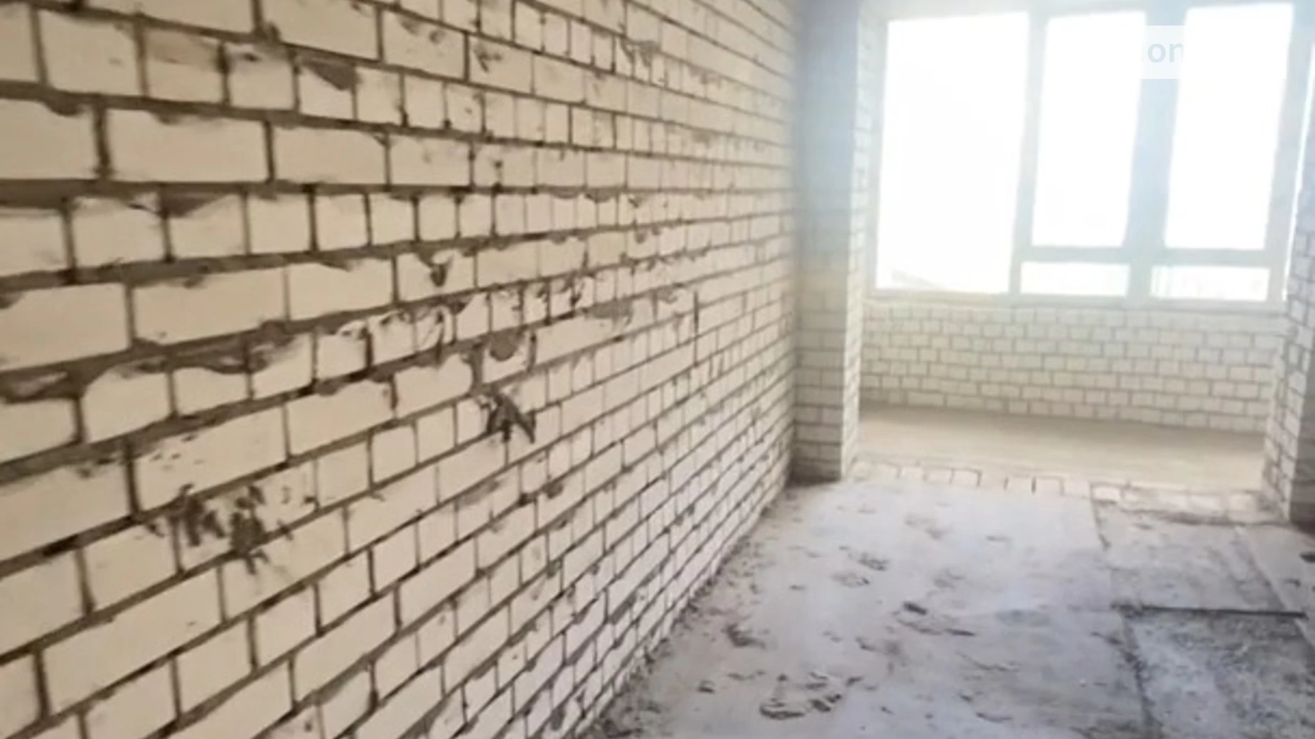 Продається 2-кімнатна квартира 74 кв. м у Бучі, вул. Івана Кожедуба, 3 - фото 2
