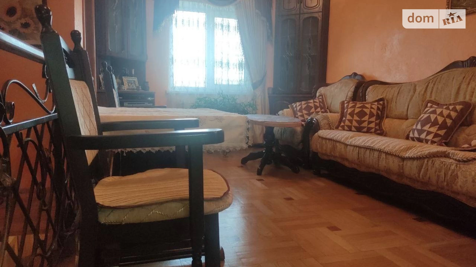 Продается дом на 2 этажа 140 кв. м с бассейном, цена: 120000 $ - фото 5