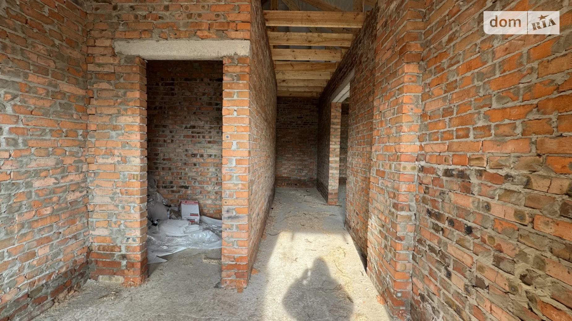 Продається одноповерховий будинок 150 кв. м з каміном, цена: 150000 $ - фото 5