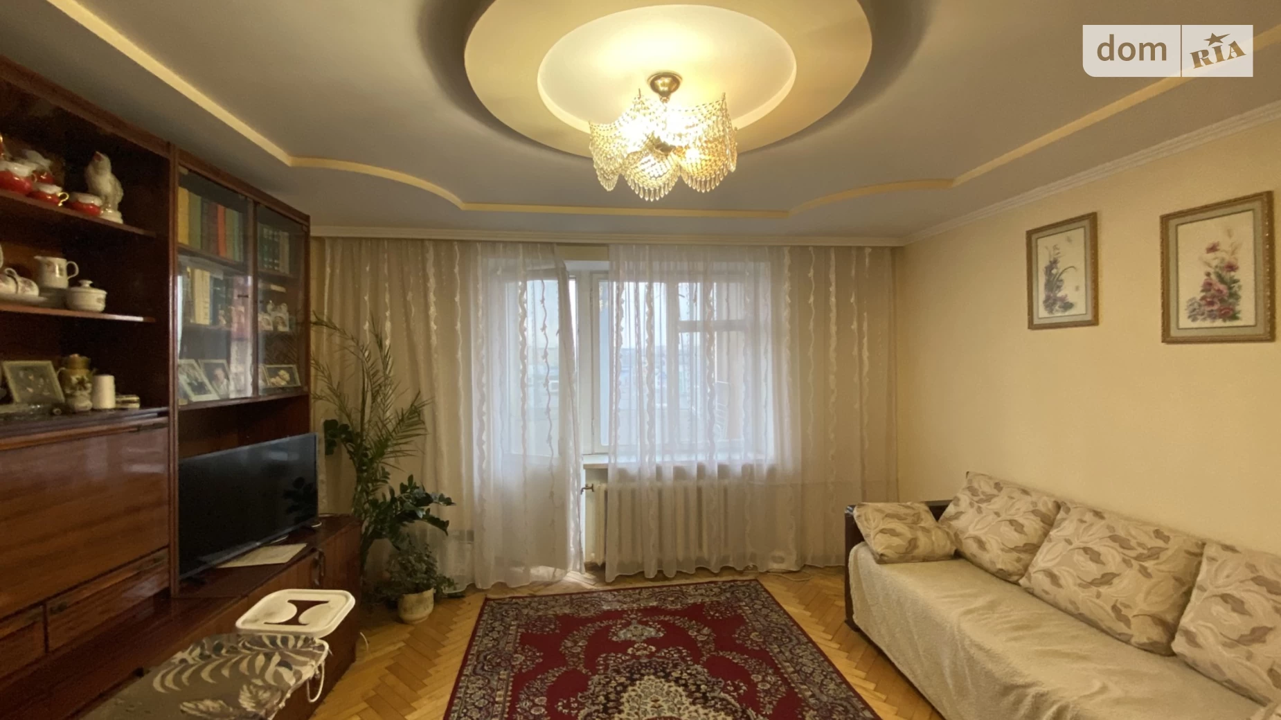 2-комнатная квартира 55 кв. м в Тернополе, ул. Острожского Князя - фото 4
