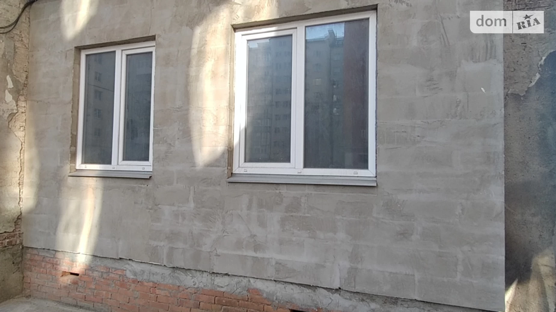 Продается 1-комнатная квартира 34 кв. м в Ивано-Франковске, ул. Независимости, 148 - фото 3
