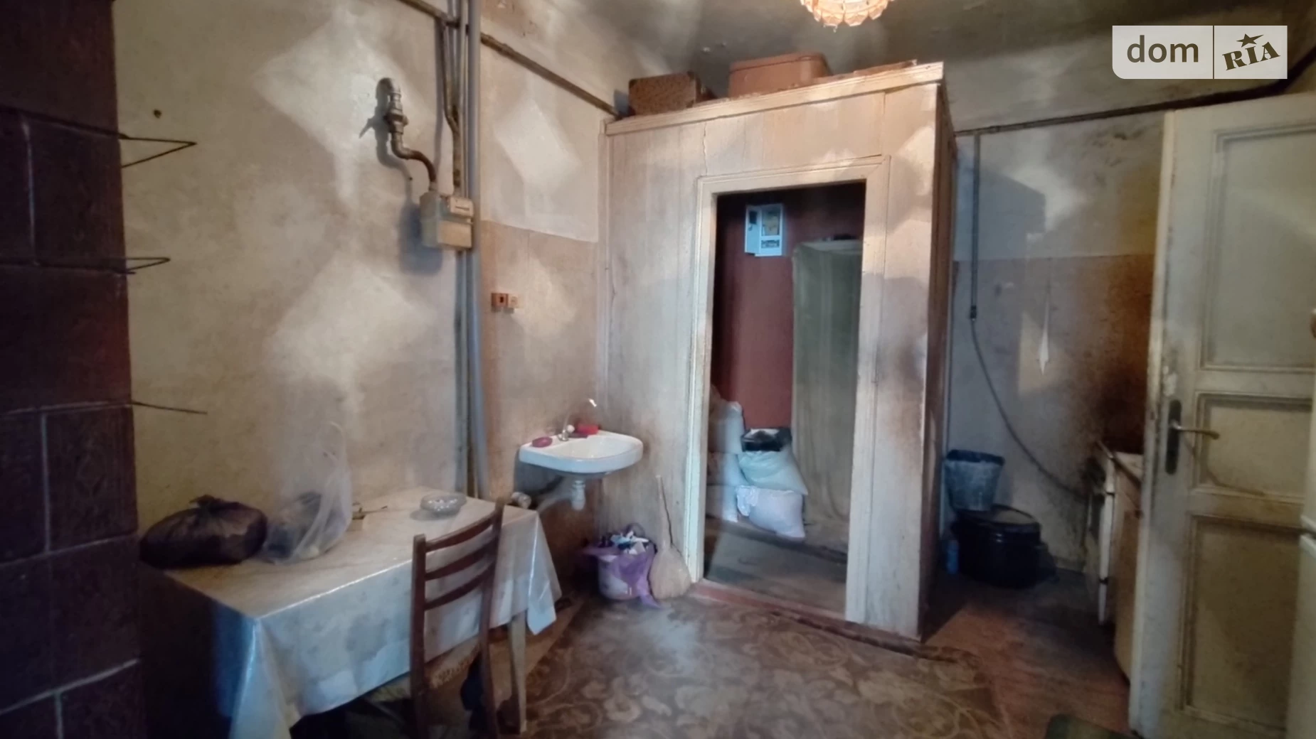 Продается 1-комнатная квартира 34 кв. м в Ивано-Франковске, ул. Независимости, 148 - фото 4