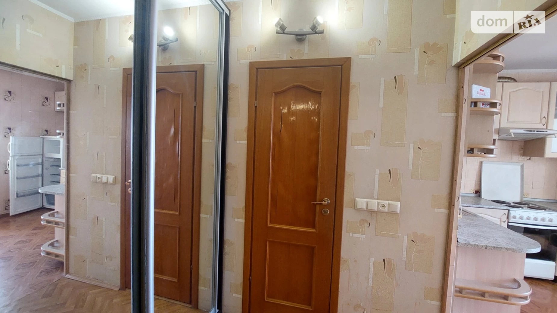 Сдается в аренду 1-комнатная квартира 43 кв. м в Киеве, ул. Радунская, 9А - фото 2