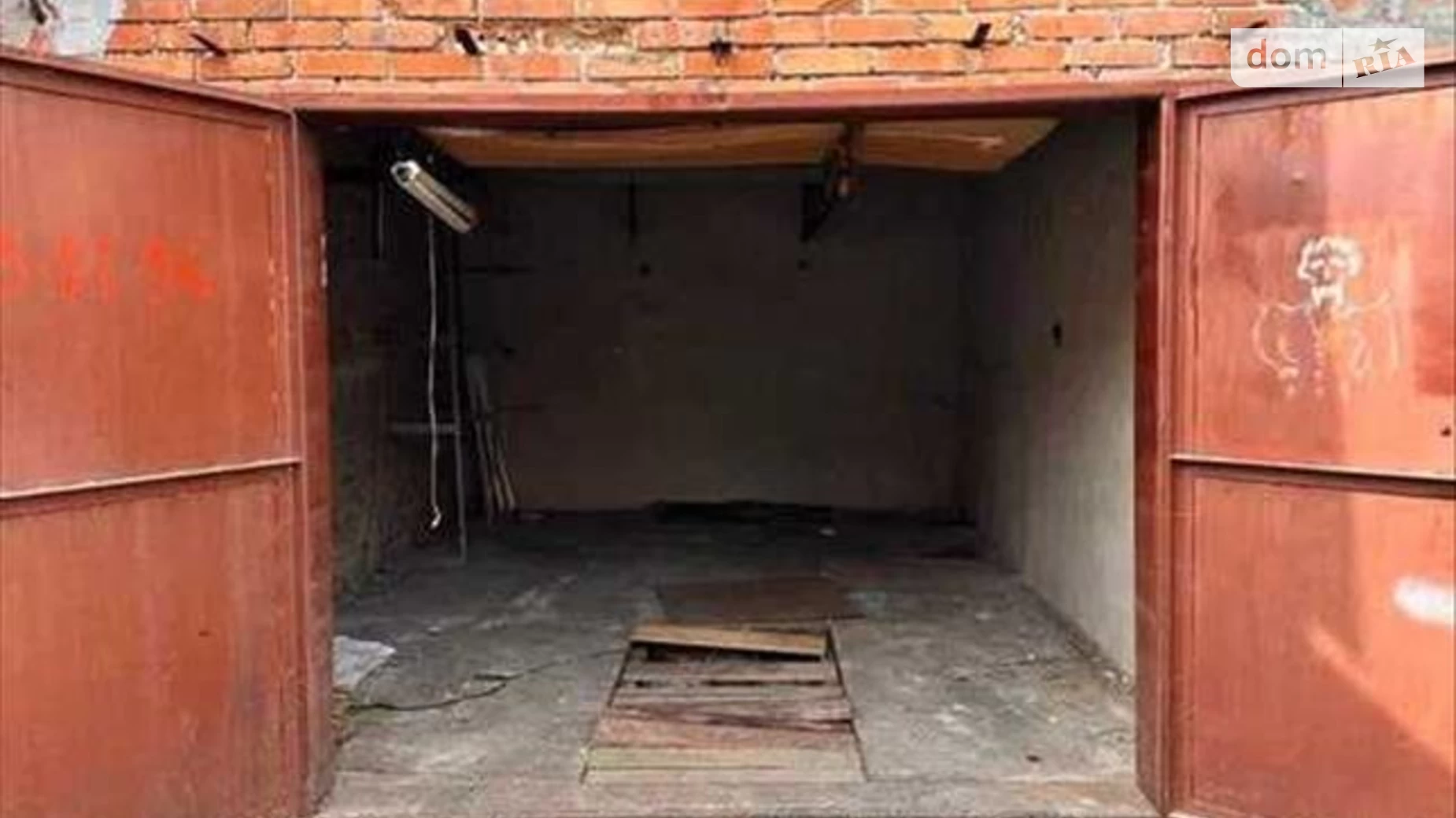 Продається окремий гараж під легкове авто на 24 кв. м, цена: 15000 $ - фото 4