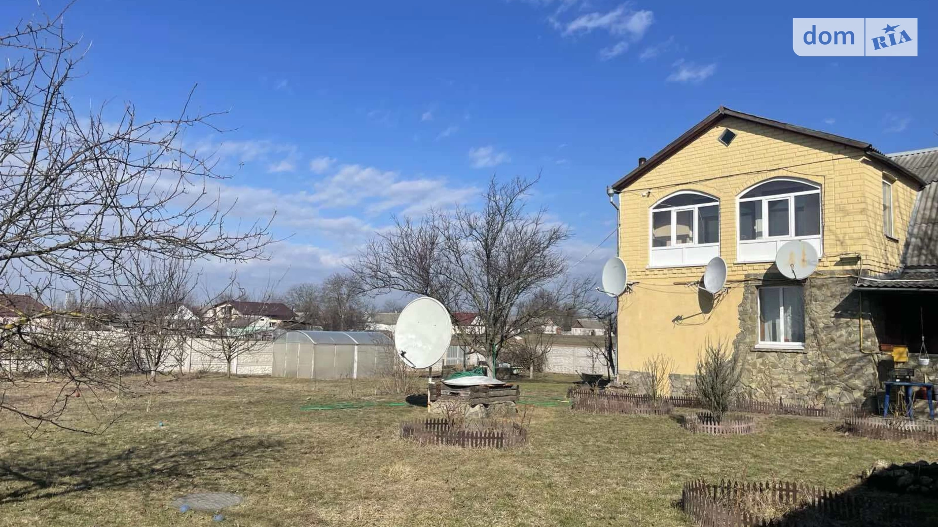 Продается дом на 2 этажа 230 кв. м с садом, цена: 120000 $ - фото 2