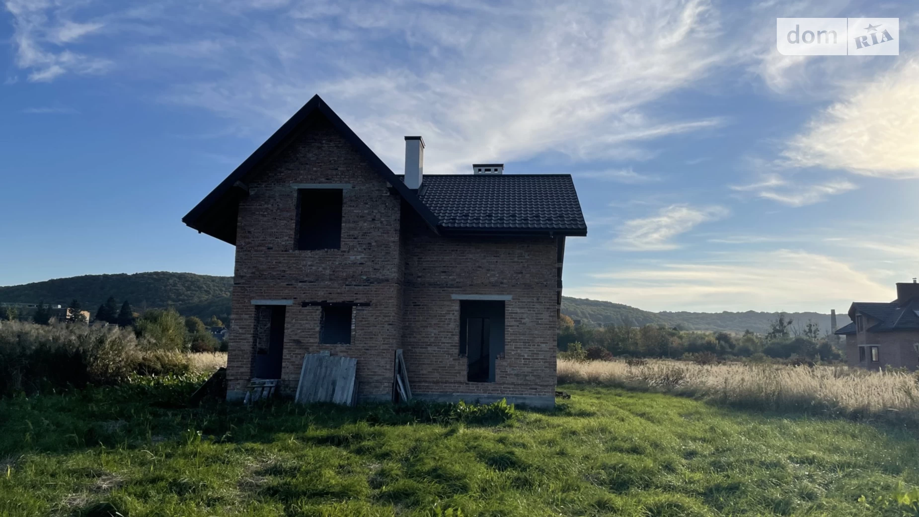 Продается дом на 2 этажа 160 кв. м с подвалом, цена: 70000 $ - фото 5